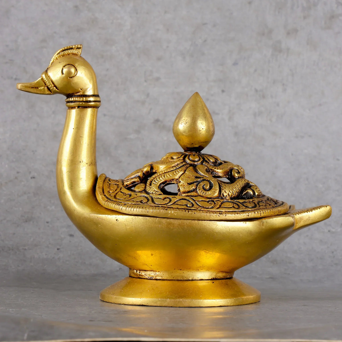Copper Mart Artisanal Brass Duck-Shape Aroma Lamp – Heritage Fragrance Diffuser