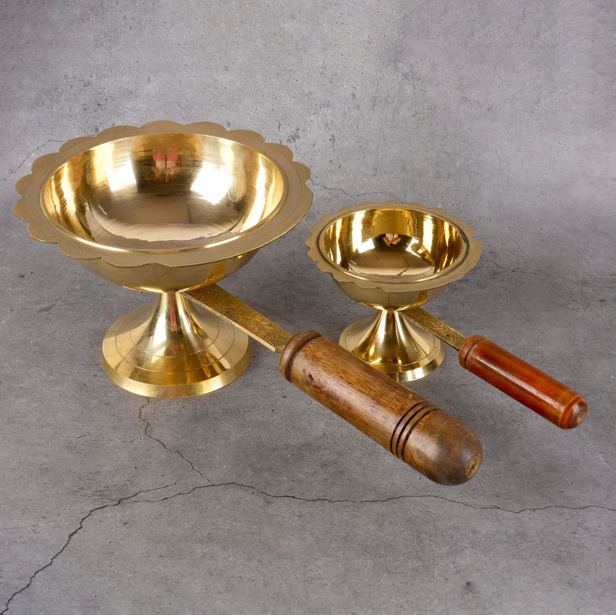 Copper Mart Artisanal Brass Dhoop Deep – Traditional Incense & Oil Lamp