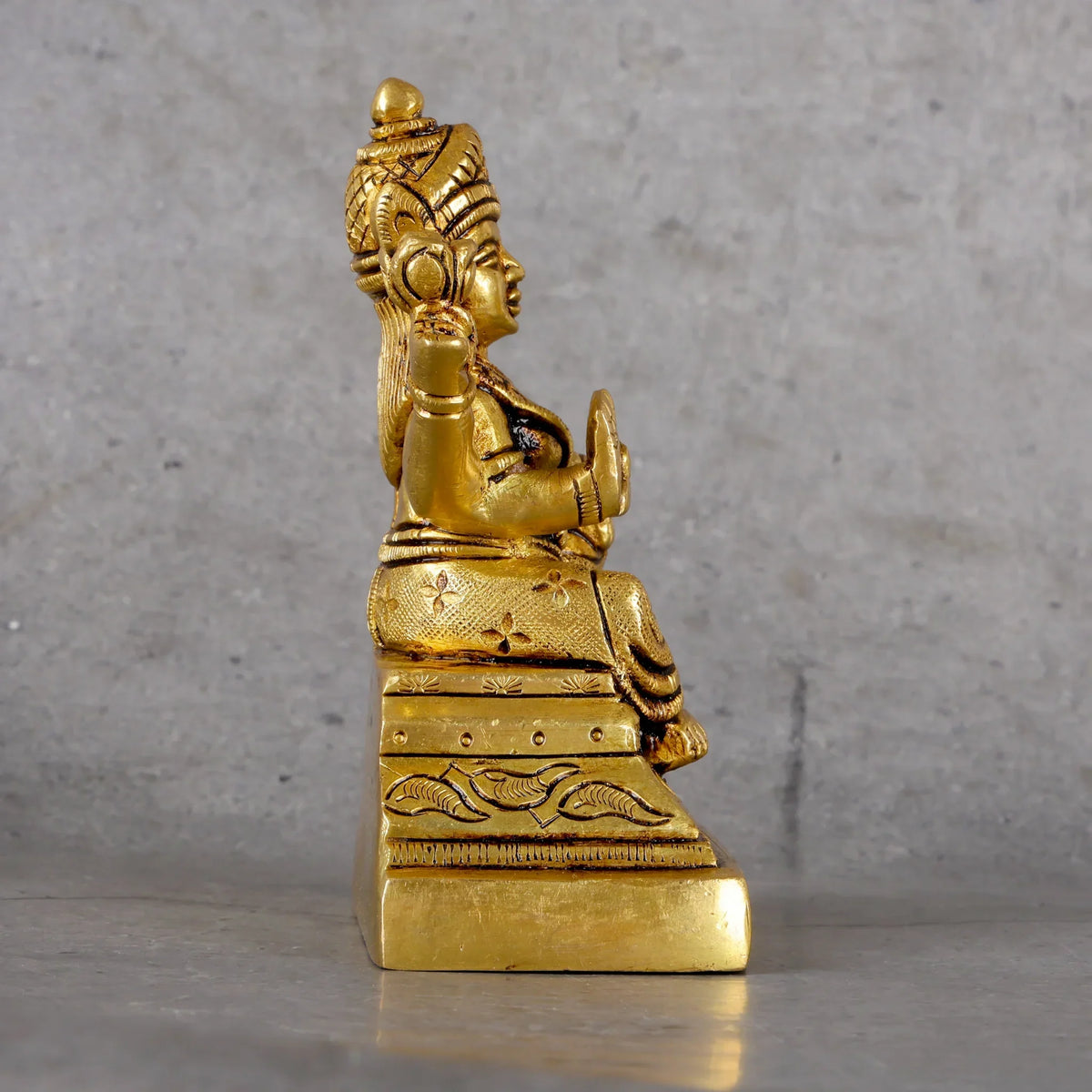 Copper Mart Sacred Brass Laxmi Statue – Goddess of Wealth & Prosperity